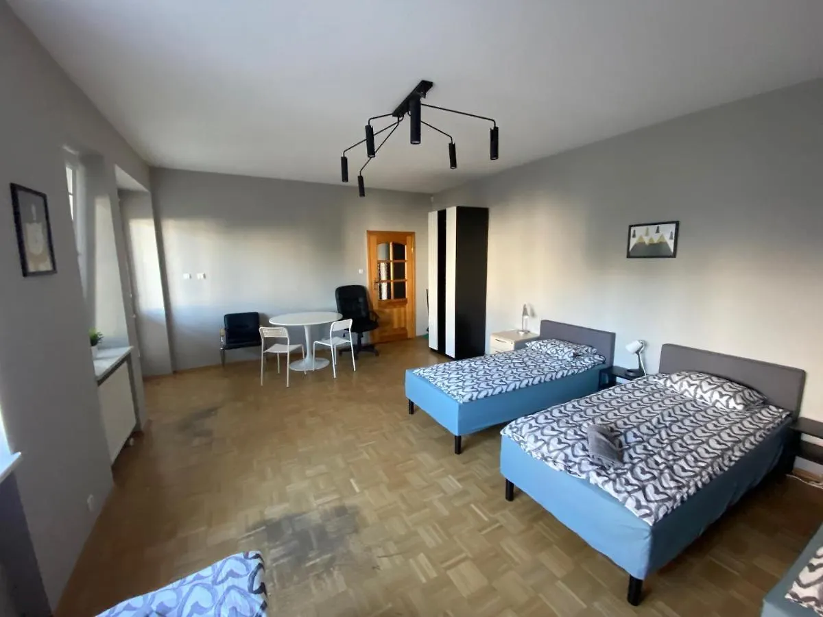 Pokoje Nowoursynowska Hostel Warsaw